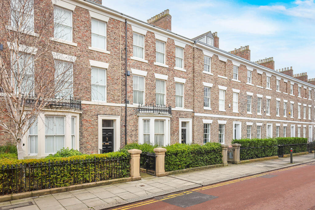 14 Cliff Road, Roker, Sunderland SR6
